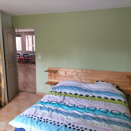 Appartement Au Centre Ville Avec Un Beau Jardin Prive Ланьон Экстерьер фото
