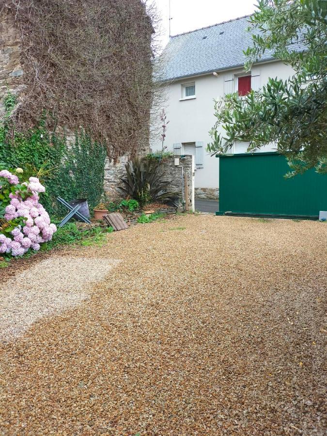 Appartement Au Centre Ville Avec Un Beau Jardin Prive Ланьон Экстерьер фото