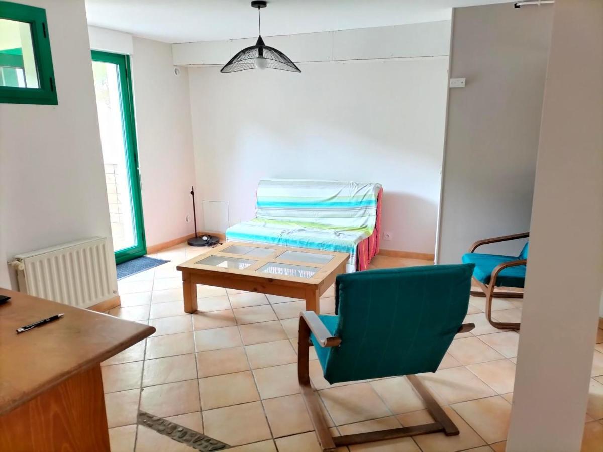 Appartement Au Centre Ville Avec Un Beau Jardin Prive Ланьон Экстерьер фото